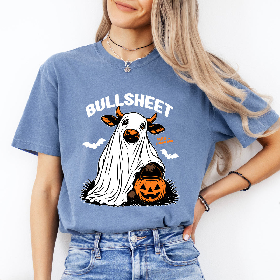 « Bullsheet - Meuh… enfin, bouh » – T-shirt graphique représentant une adorable vache fantôme