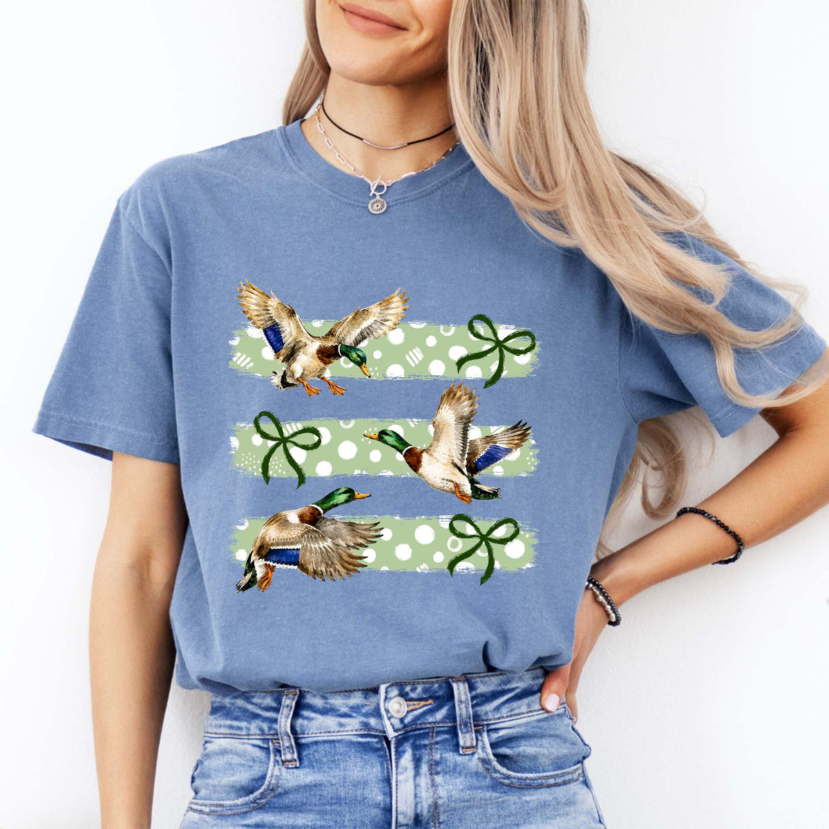 Retro Mallard Duck Graphic Top – Vintage Wildlife Outdoor Art