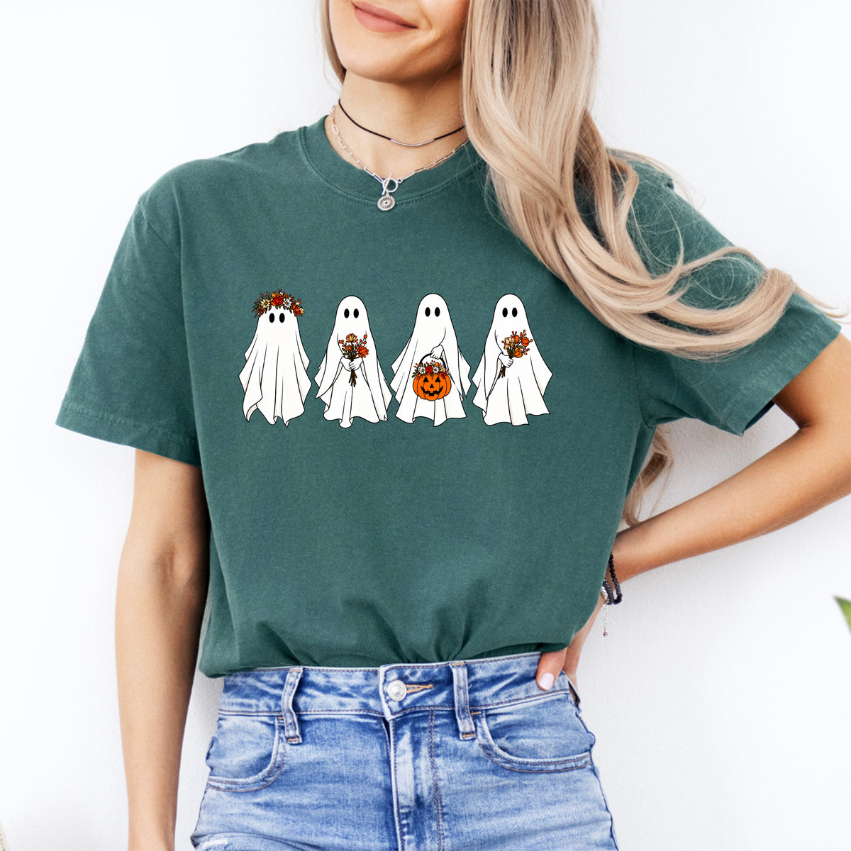 T-shirt graphique avec fantômes floraux et bouquet d’automne - T-shirt décontracté mignon et effrayant pour l’automne