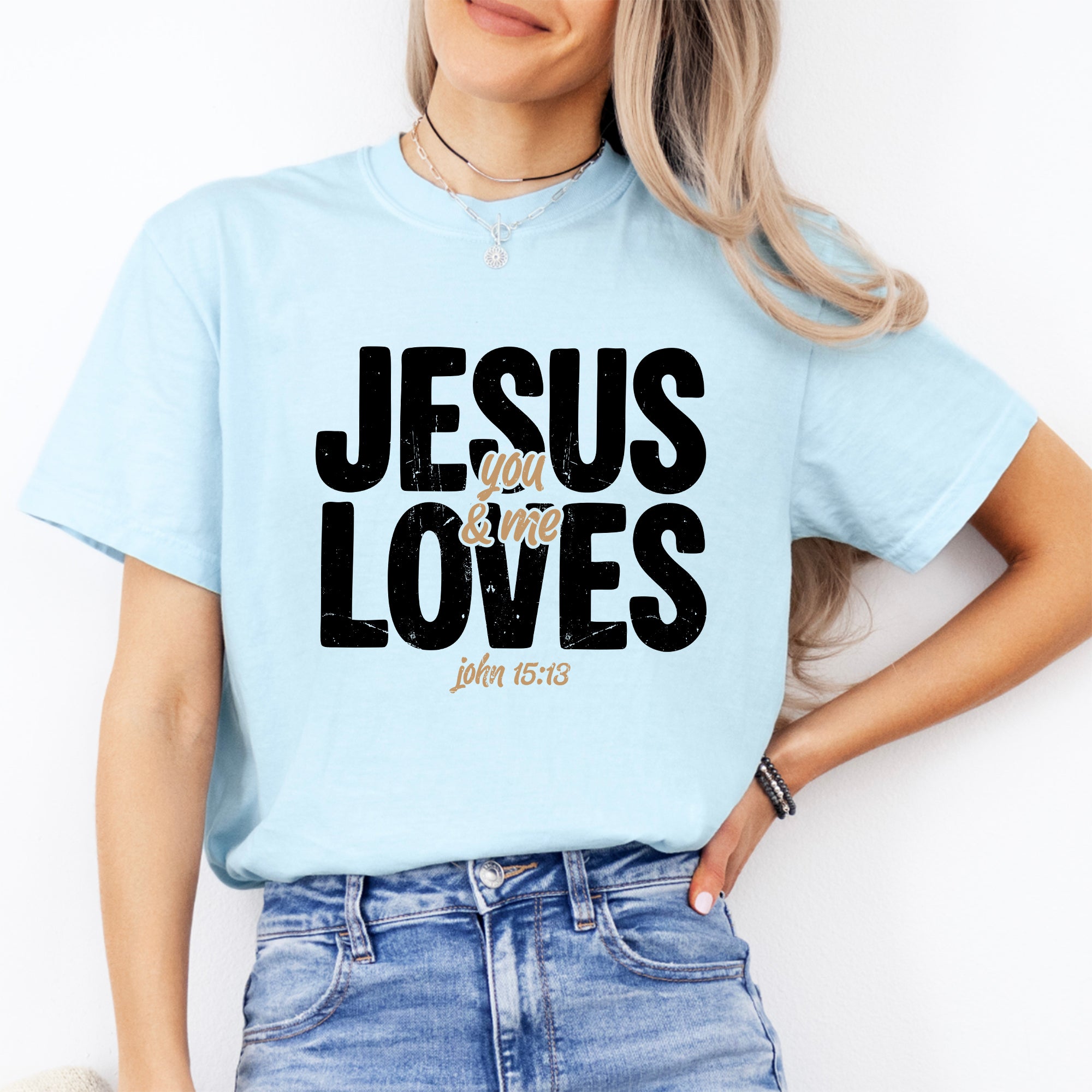 Jesús nos ama a ti y a mí