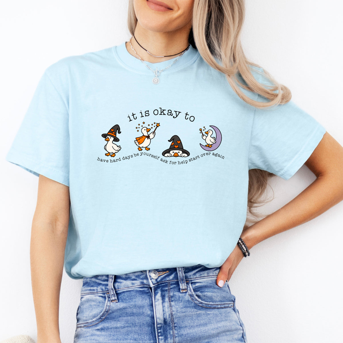 T-shirt illustré sur la santé mentale avec canards d’Halloween « Tu as le droit de »