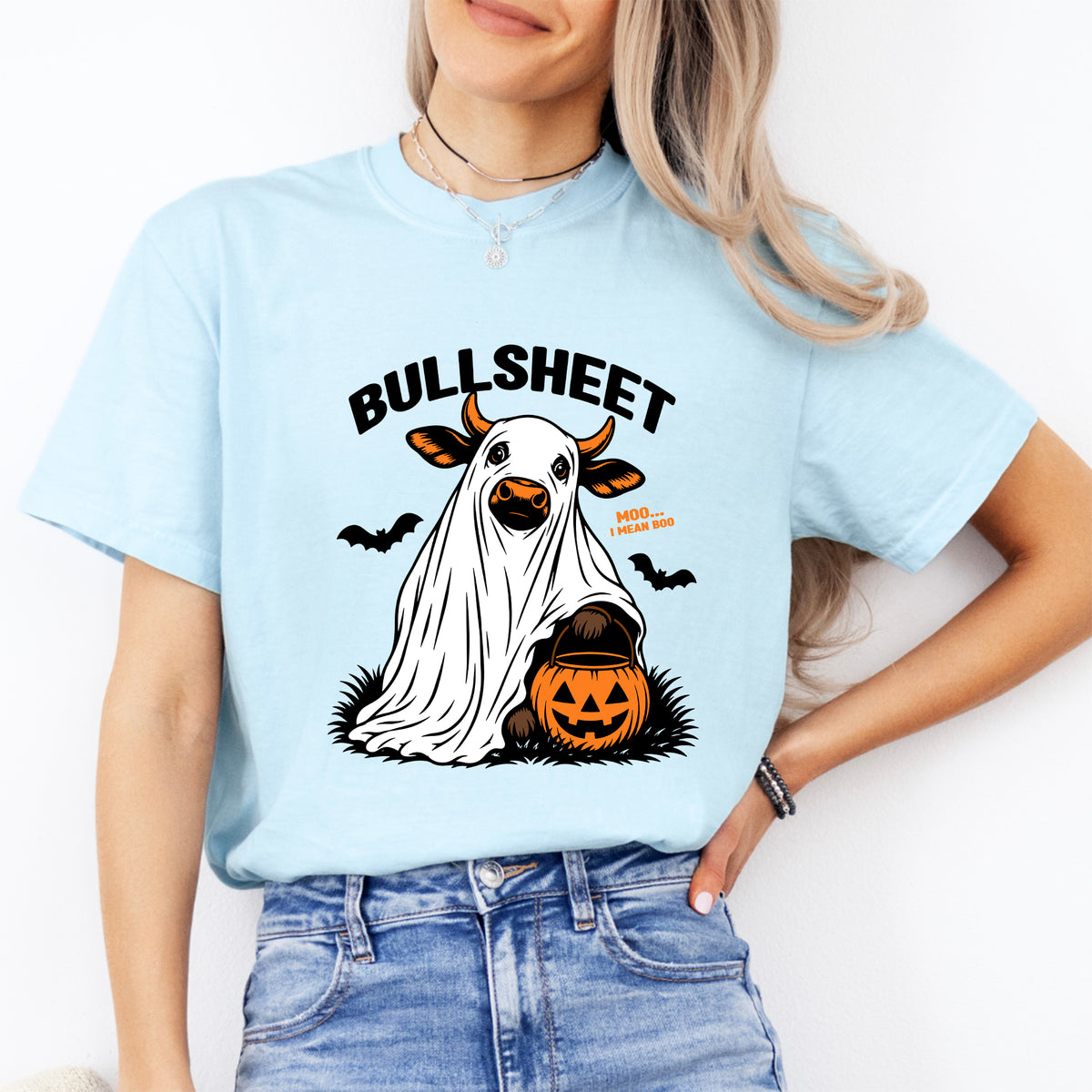« Bullsheet - Meuh… enfin, bouh » – T-shirt graphique représentant une adorable vache fantôme