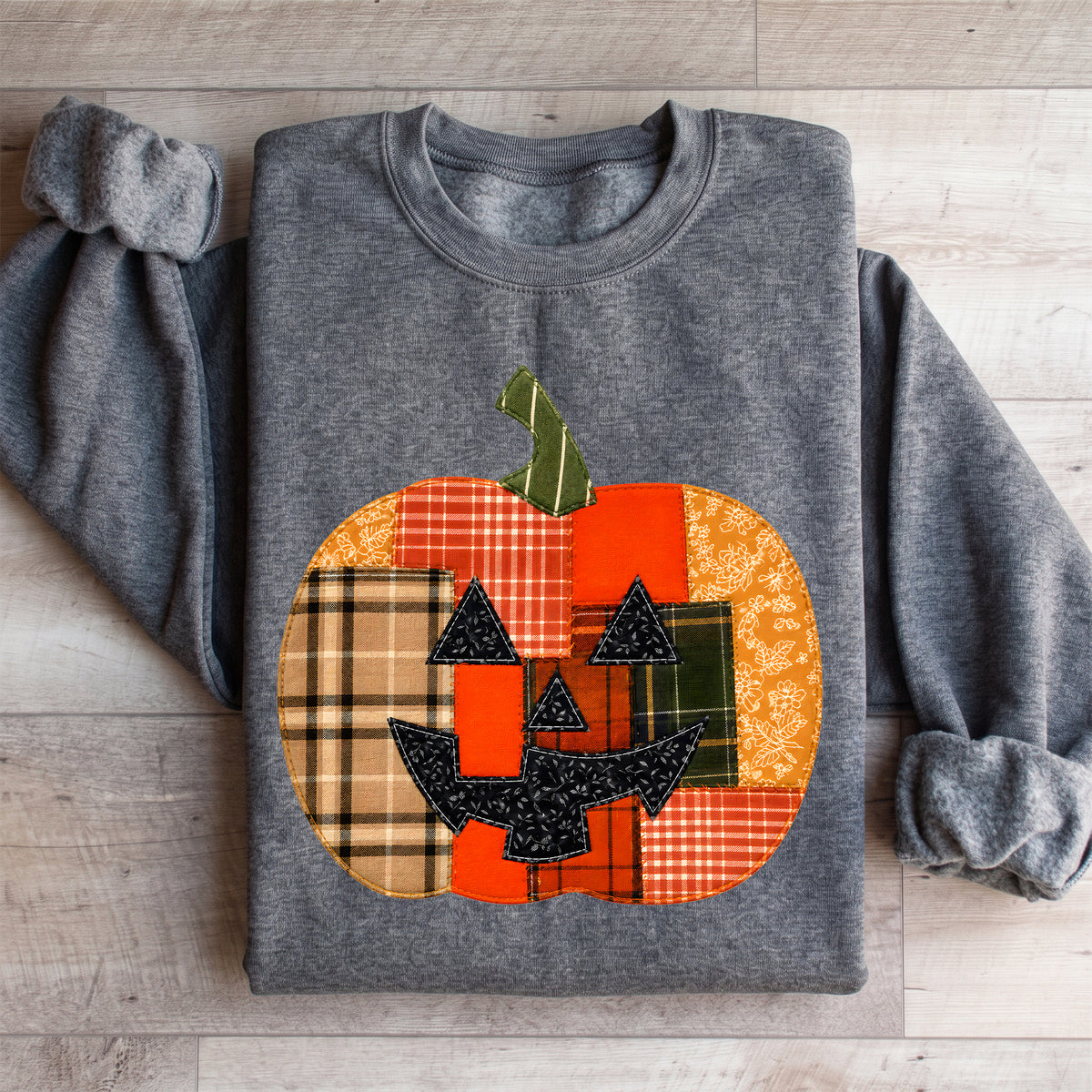 Sudadera con calabaza de retales