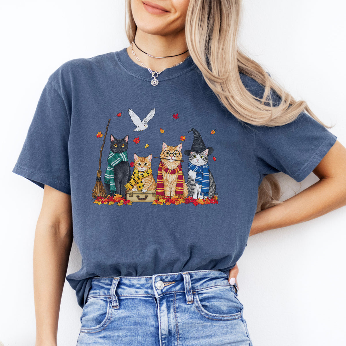 T-shirt d’Halloween avec des chats sorciers