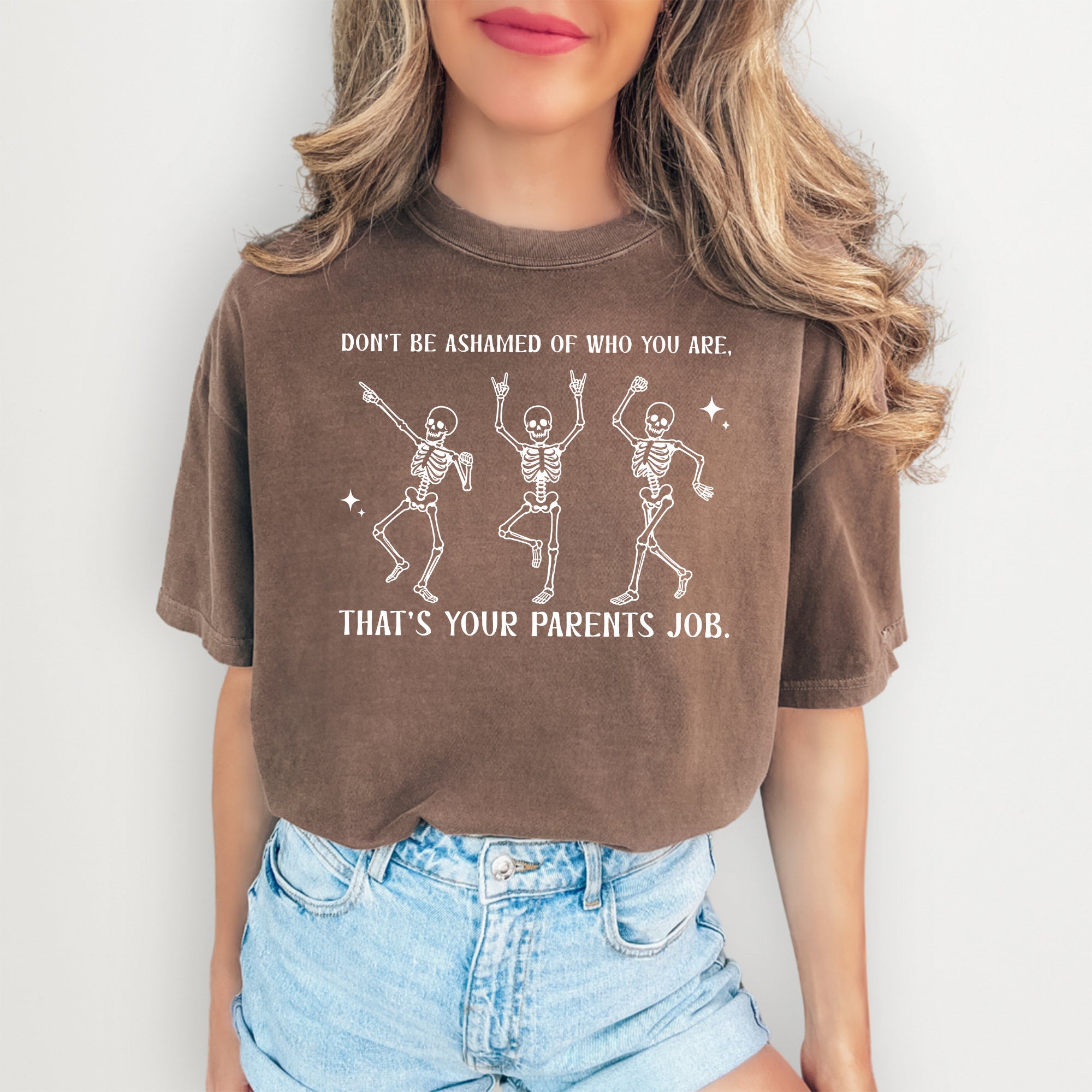 T-Shirt „Schäm dich nicht für das, was du bist“