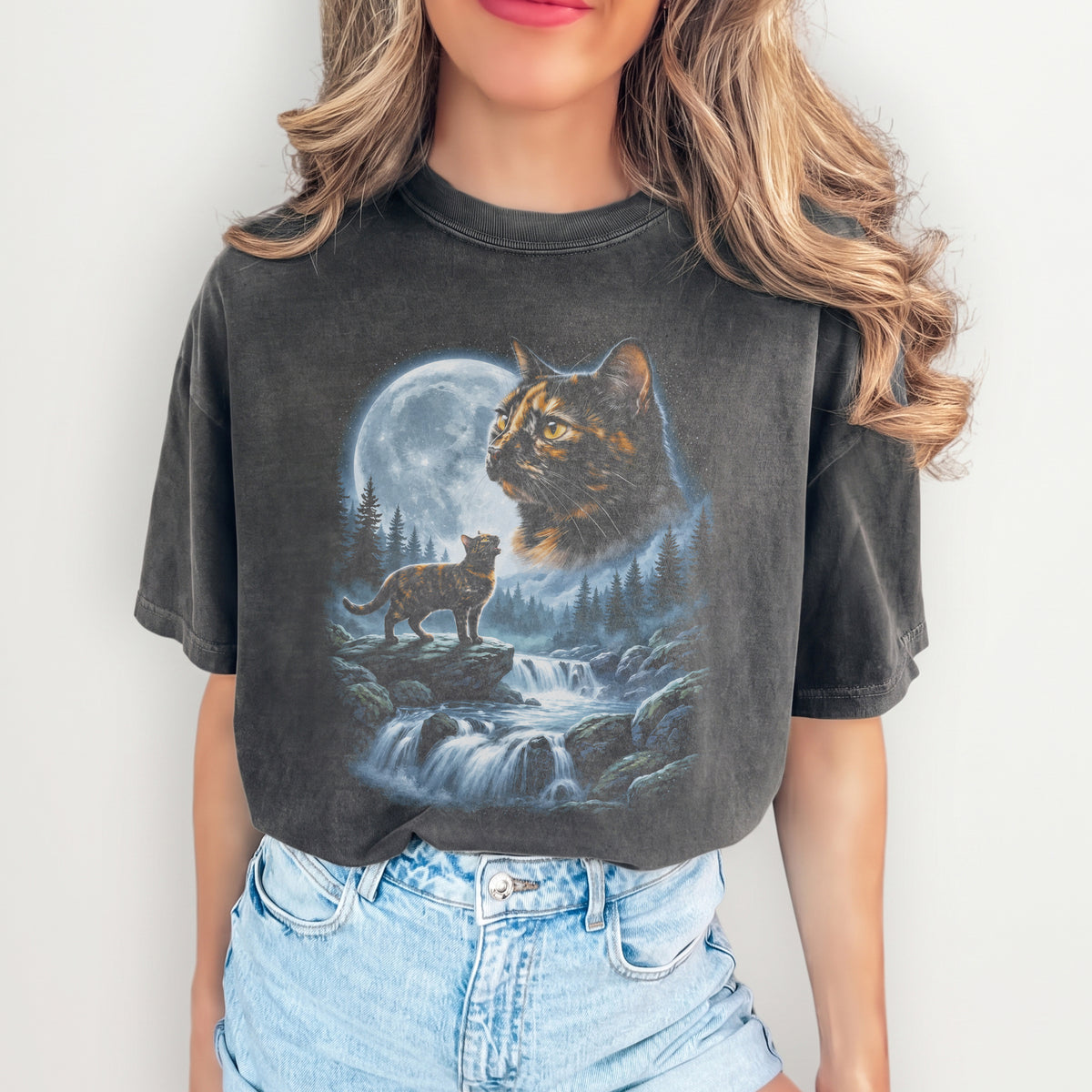 Tortie Cat Mom Celestial Forest Graphic T-Shirt – Cat Howling To The Moon Tee