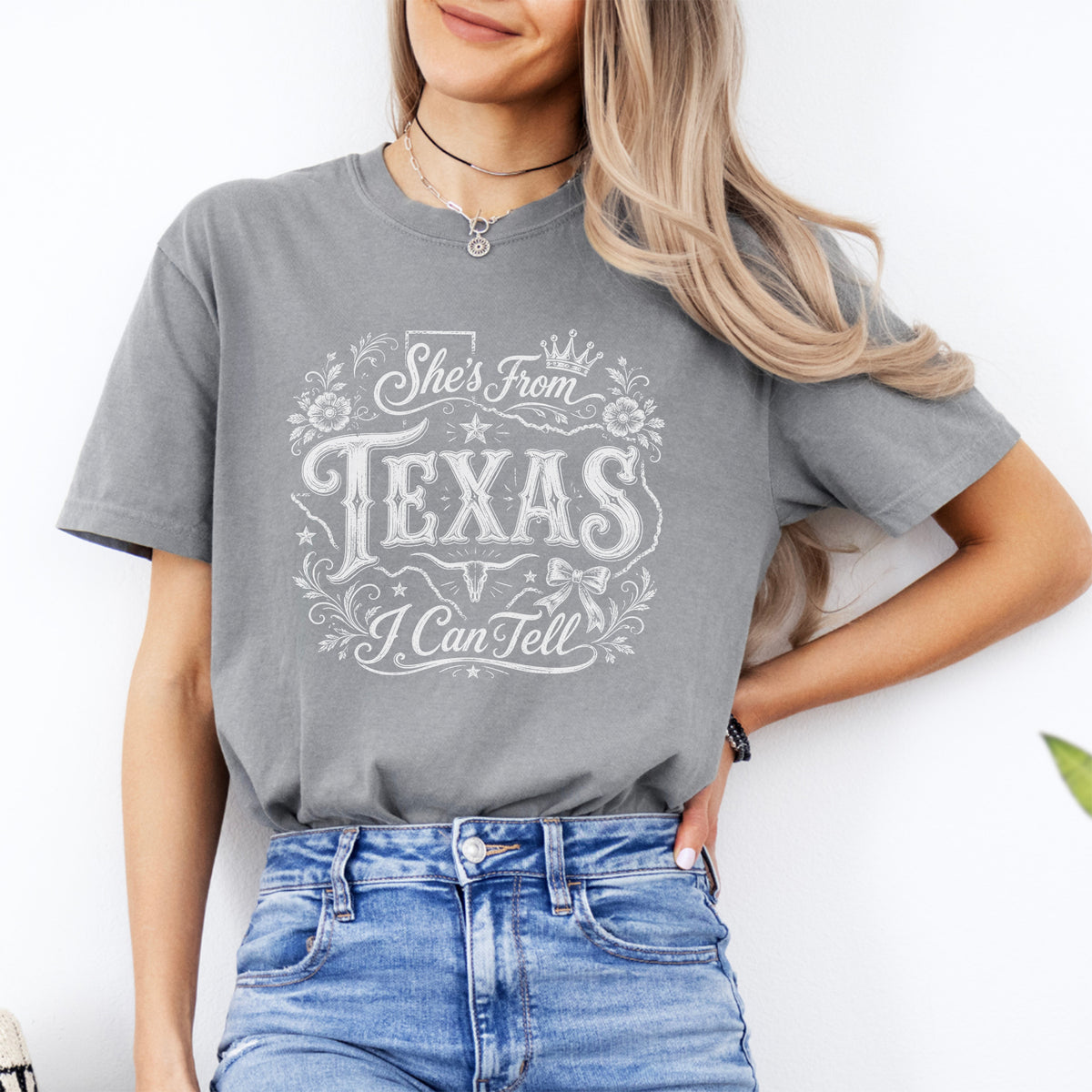 T-shirt de cow-girl sudiste du Texas « She's From Texas »