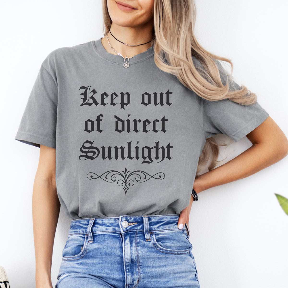 T-shirt « Tenir à l'écart de la lumière directe du soleil »