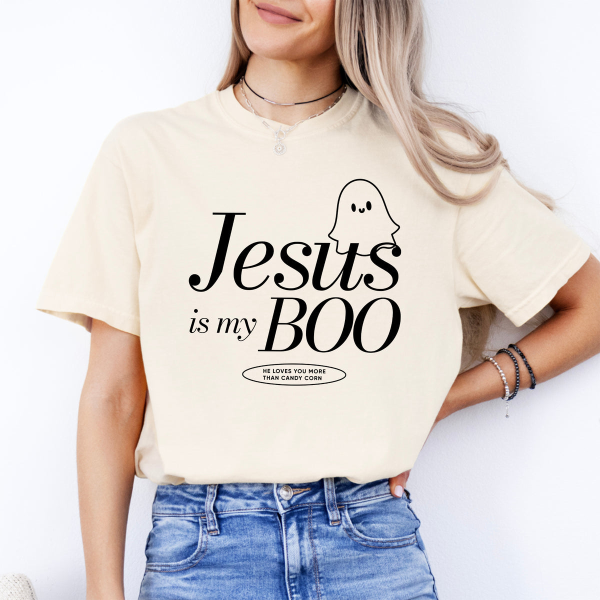 „Jesus Is My BOO“ – Niedliches christliches Oberteil mit Spooky-Season-Motiv
