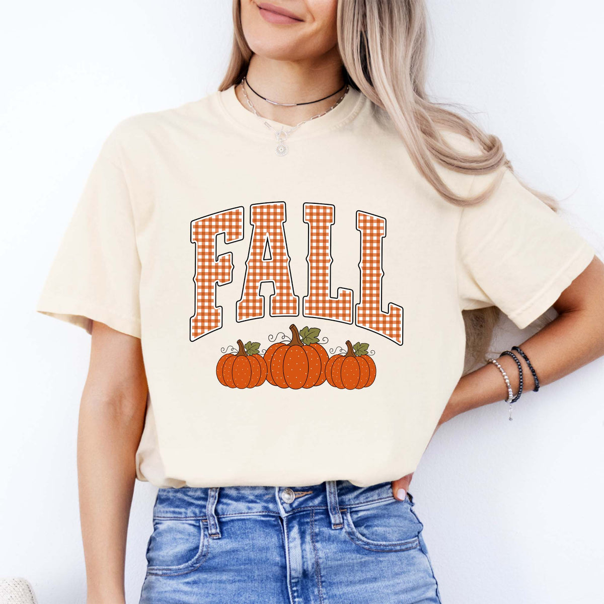 Gingham Pumpkin Autumn Graphic T-Shirt – Retro Fall Vibe