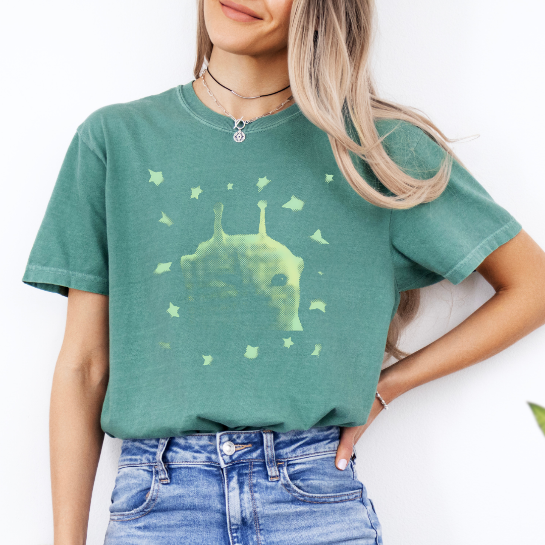 Y2k Alien Cat meme Tee