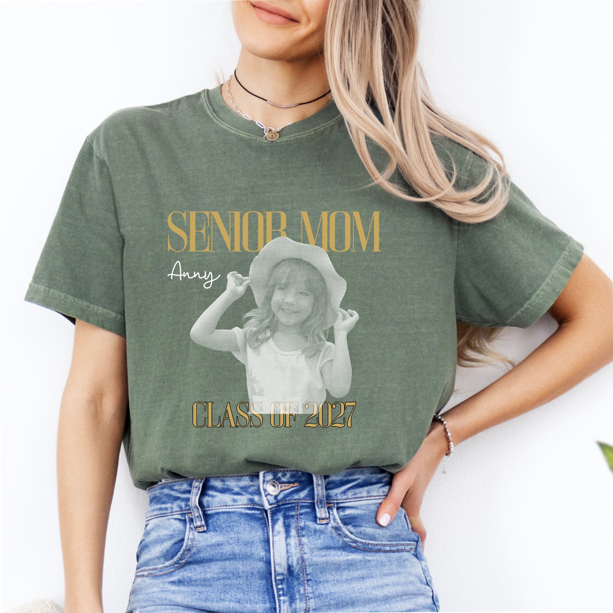 Personalisiertes T-Shirt für Mütter von Schulabgängern 2027
