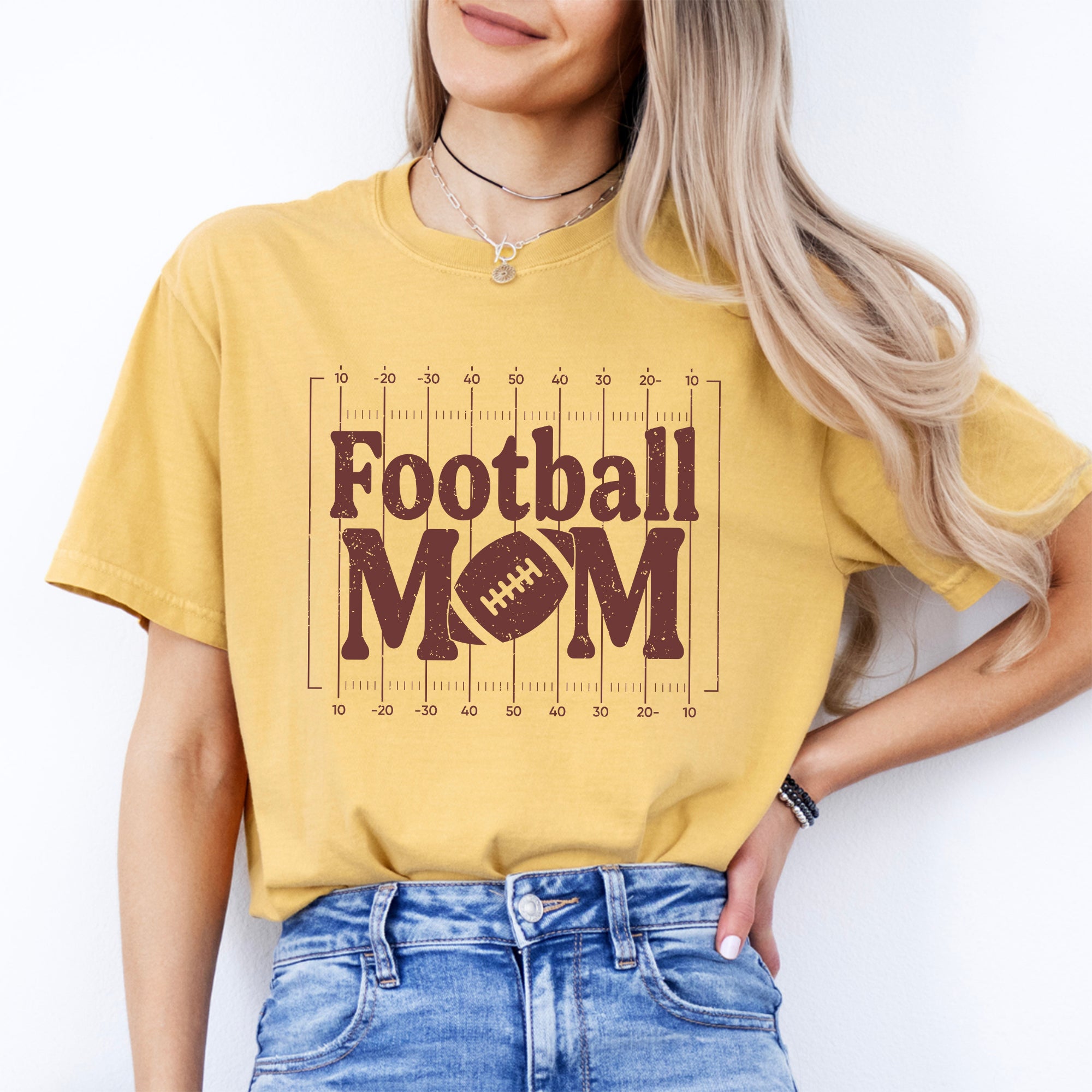 Retro-Football-Mama-T-Shirt