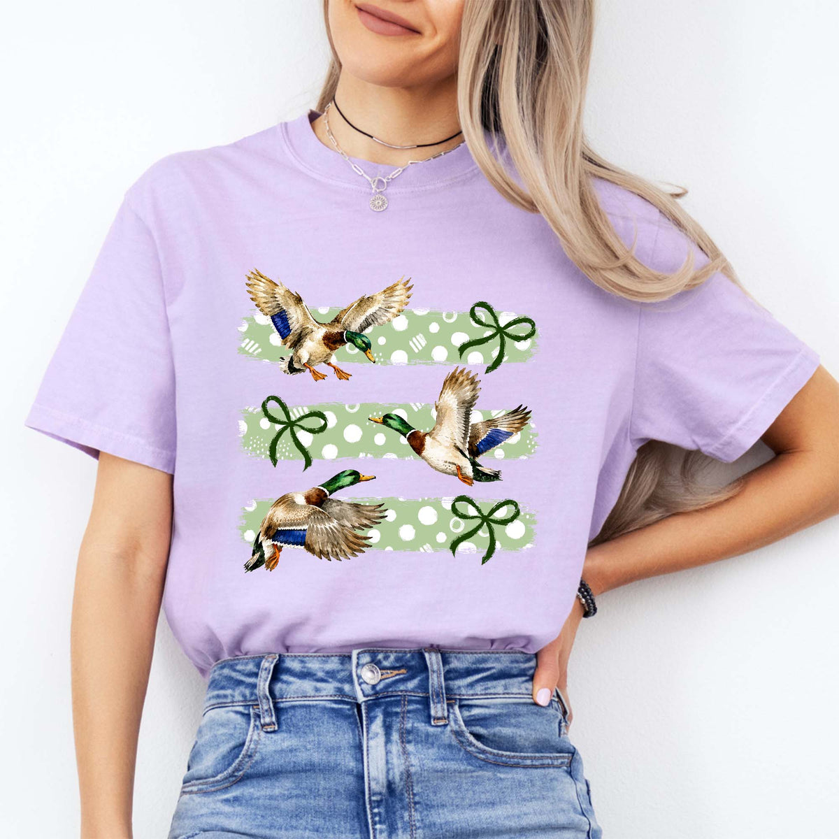 Retro Mallard Duck Graphic Top – Vintage Wildlife Outdoor Art