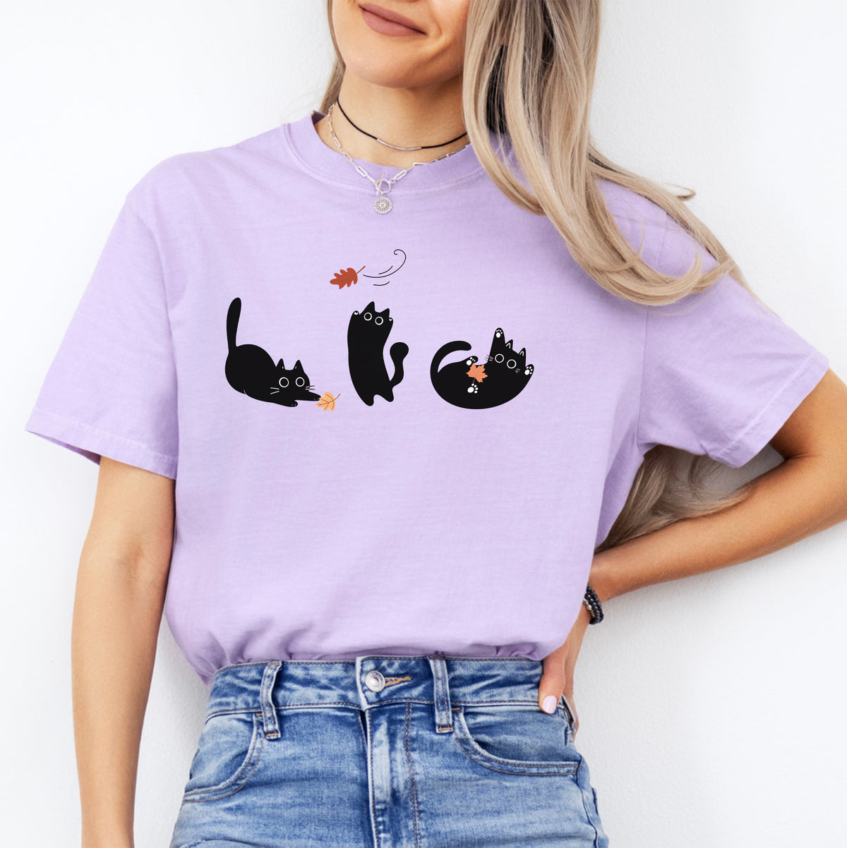 T-shirt Chats noirs et feuilles d’automne