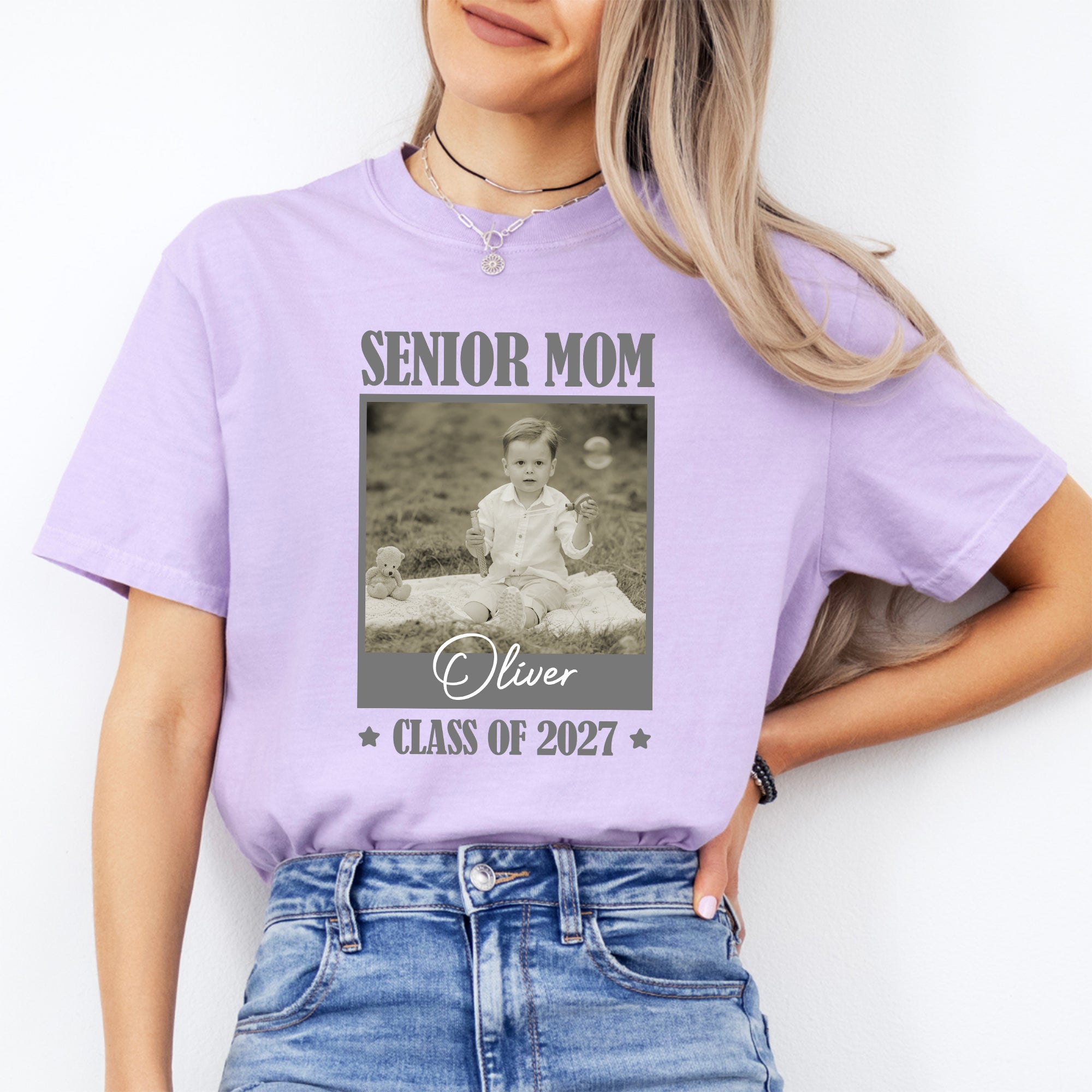 Personalized Senior Mom 2027 Tee