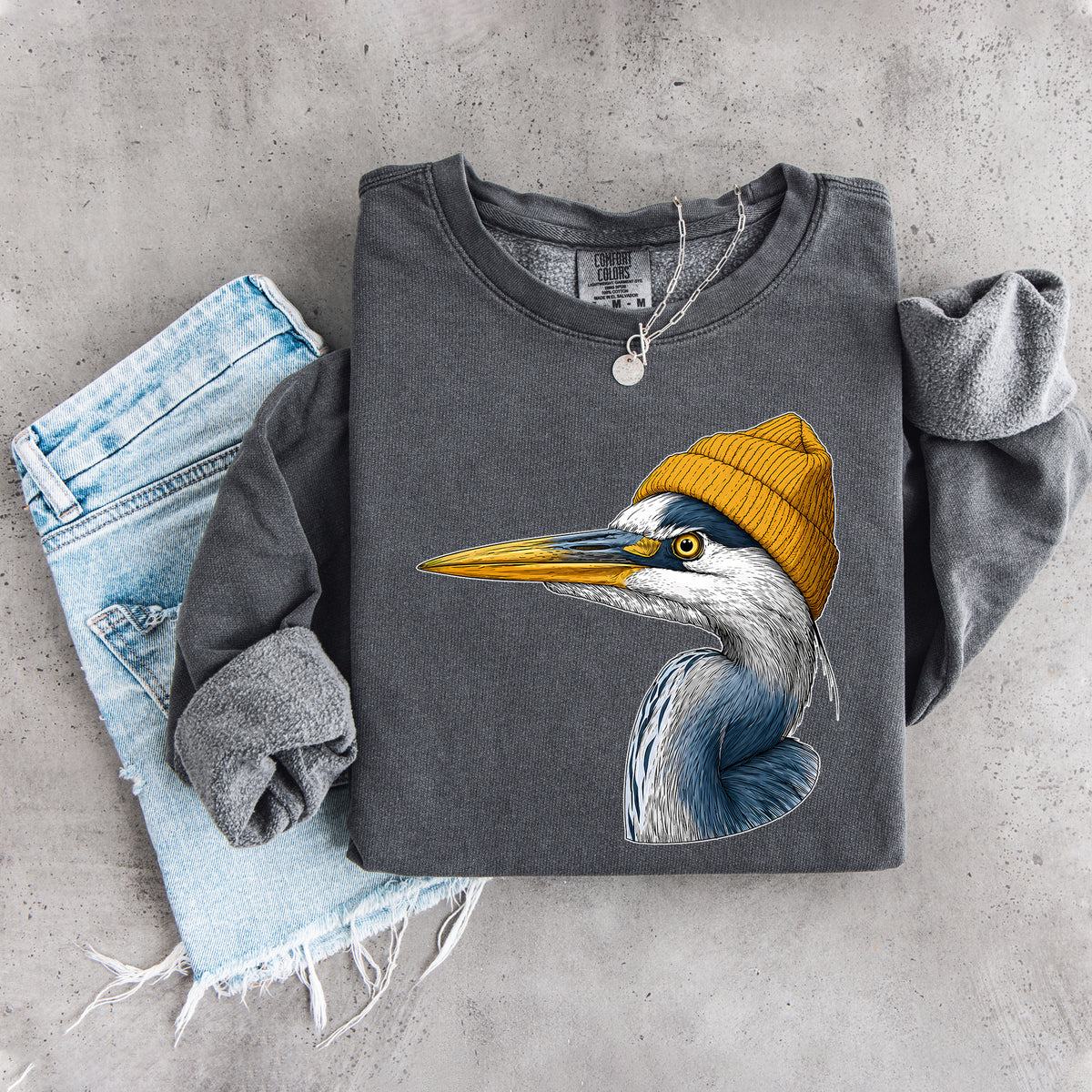 Sweatshirt mit Wildtiermotiv: Kanadareiher mit Mütze