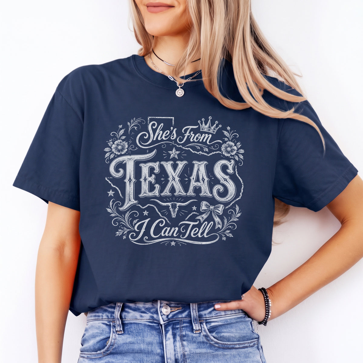 T-shirt de cow-girl sudiste du Texas « She's From Texas »