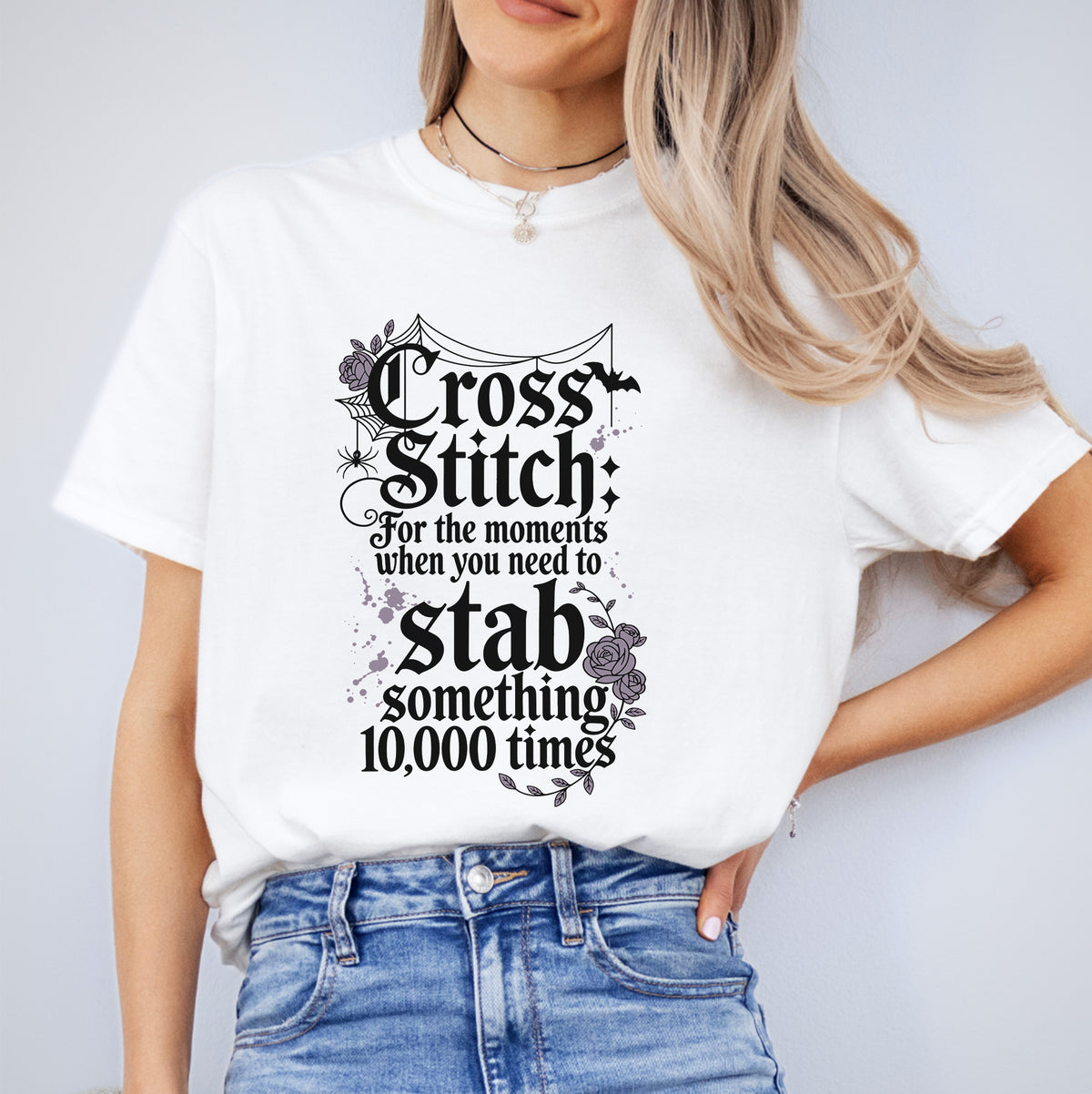 T-shirt à broderie au point de croix