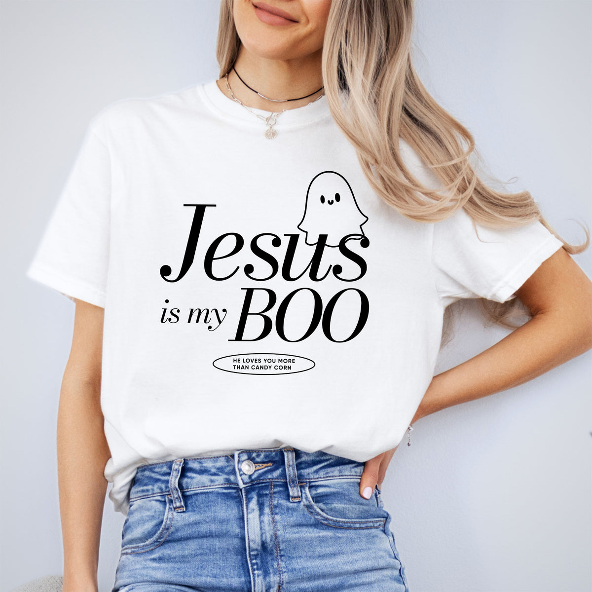 „Jesus Is My BOO“ – Niedliches christliches Oberteil mit Spooky-Season-Motiv