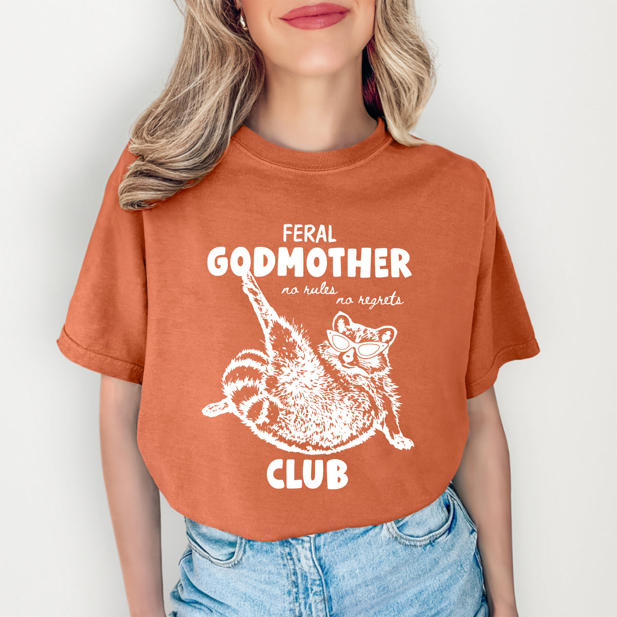 "Club de las madrinas de hadas salvajes" – Divertida camiseta gráfica de mapache